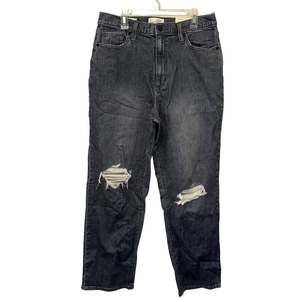 Universal Thread Vintage Straight Jeans Distressed Raw‎ Hem 10 Short